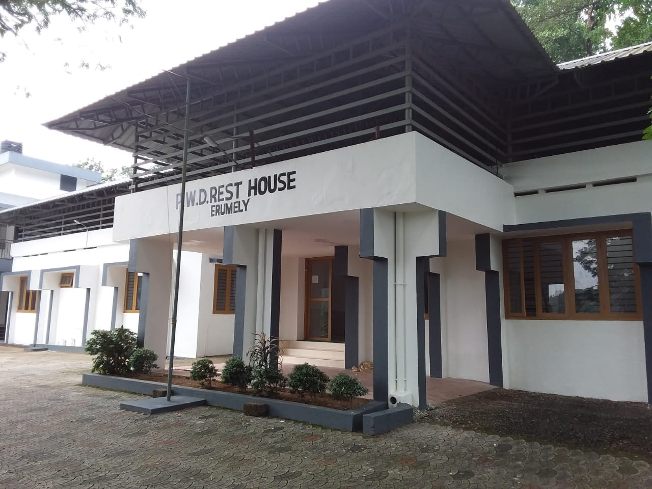 PWD Rest house, Erumely